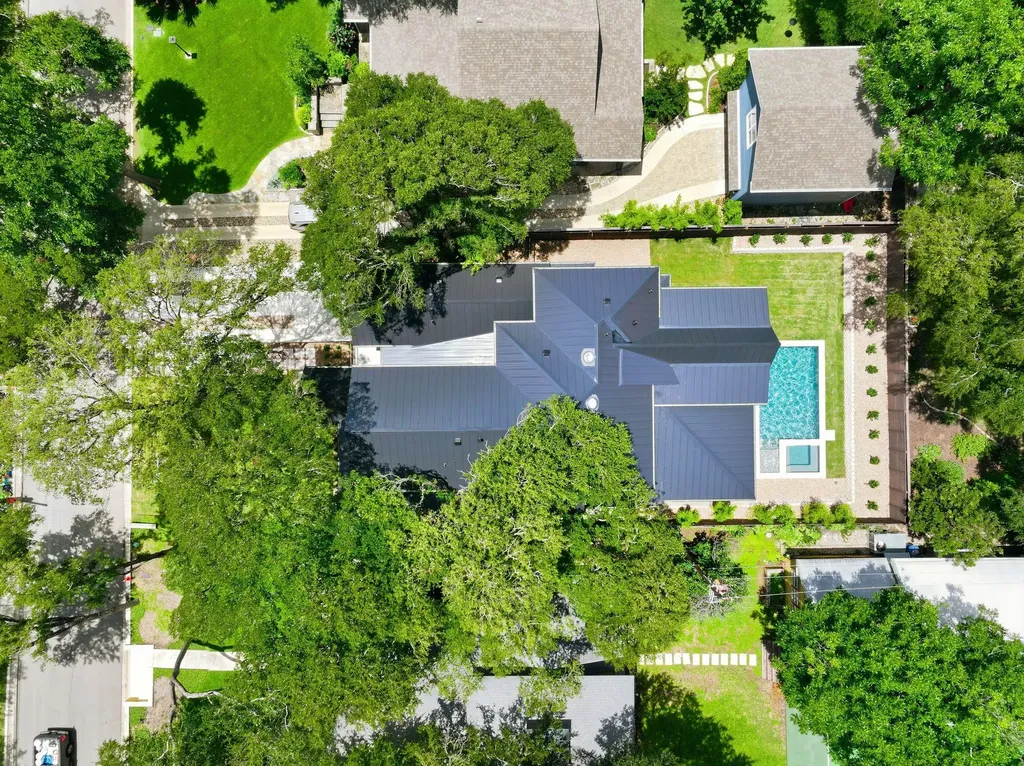 1904 Sharon Lane Austin TX 78703