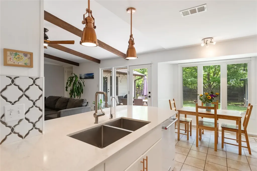 5504 Cordell Lane Austin TX 78723