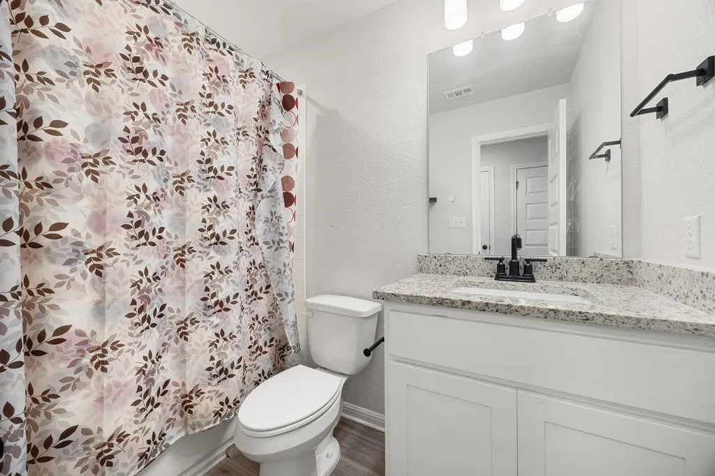 2456 Jack Nora Way Round Rock TX 78665