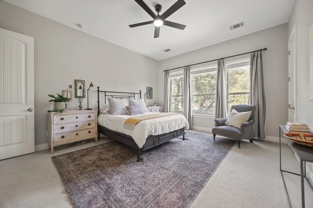 1135 Blue Ridge Dr. Drive Dripping Springs TX 78620
