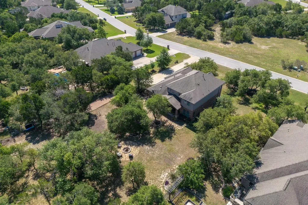1135 Blue Ridge Dr. Drive Dripping Springs TX 78620