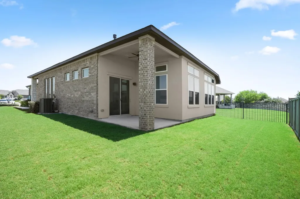 181 Benedum Way Liberty Hill TX 78642