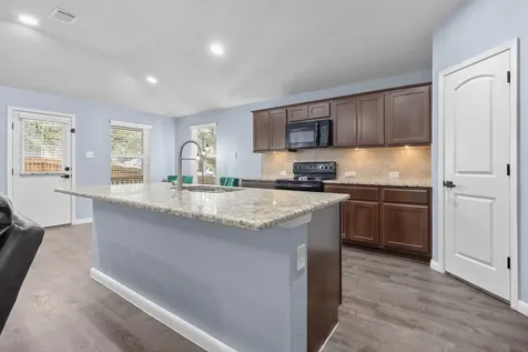 2612 American Drive Lago Vista TX 78645
