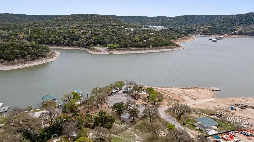 17511 E Darleen Drive Leander TX 78641