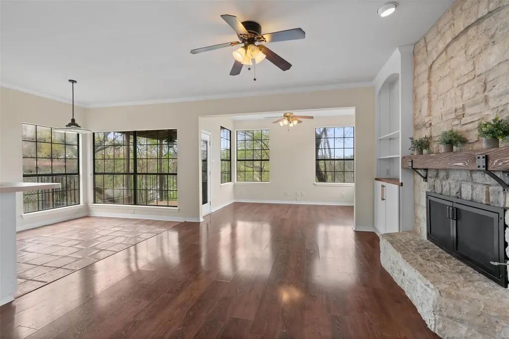 17511 E Darleen Drive Leander TX 78641