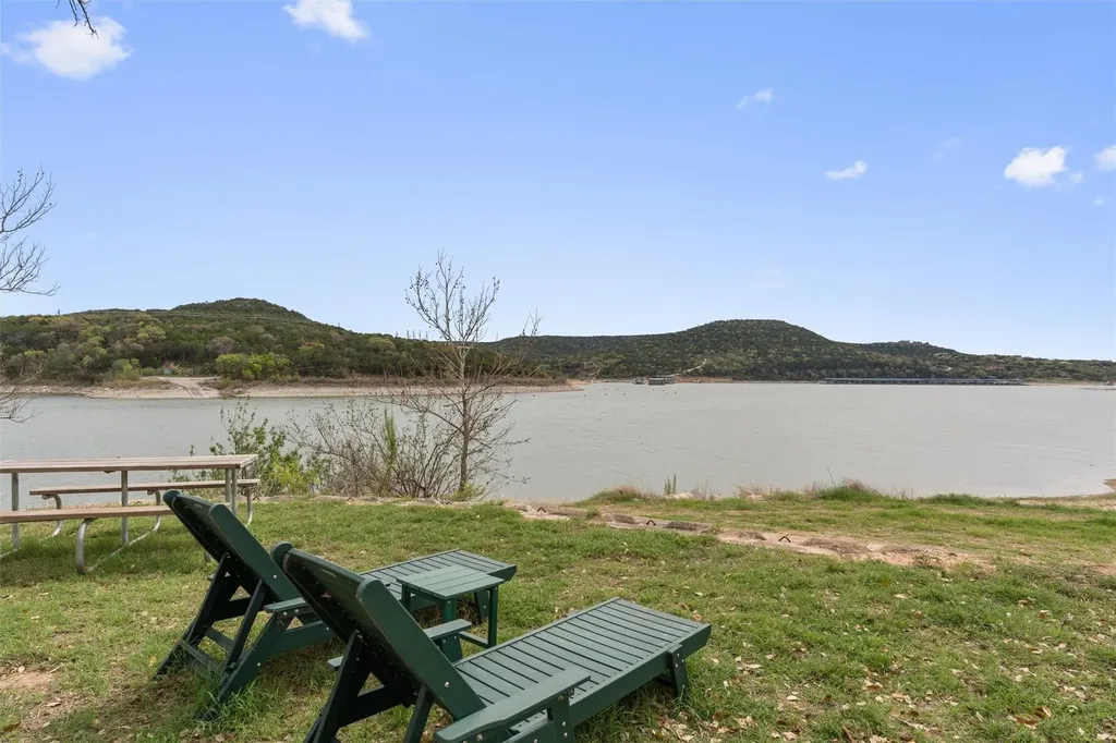 17511 E Darleen Drive Leander TX 78641