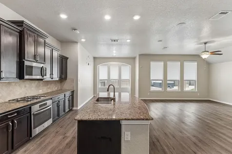 15311 Saratoga Springs San Antonio TX 78245