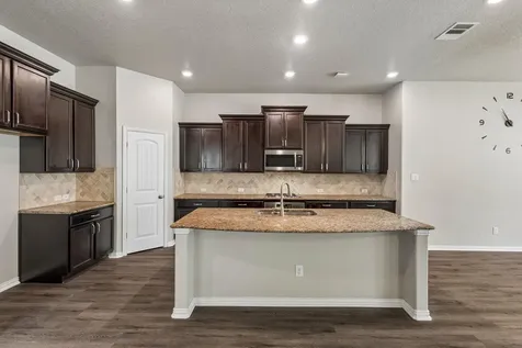 15311 Saratoga Springs San Antonio TX 78245