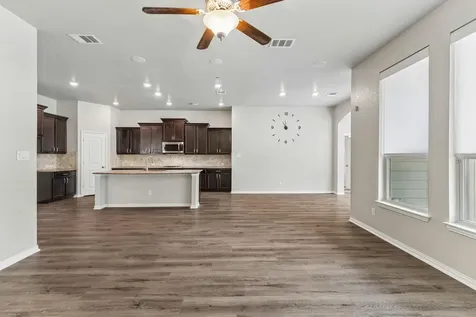 15311 Saratoga Springs San Antonio TX 78245