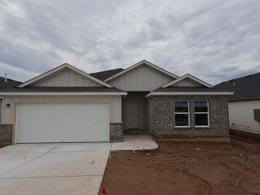 12308 Setting Peak Lane Buda TX 78610
