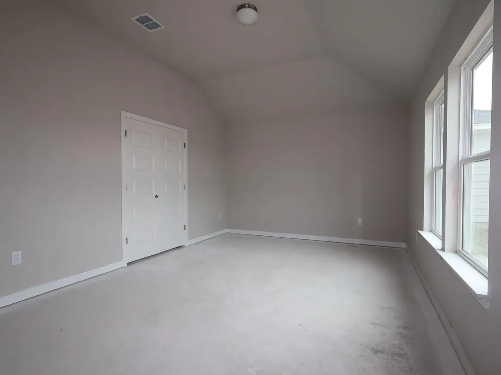 12308 Setting Peak Lane Buda TX 78610
