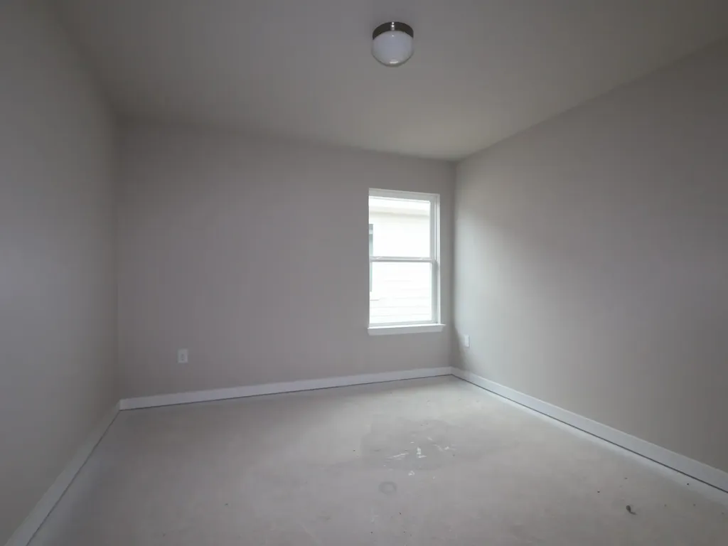12308 Setting Peak Lane Buda TX 78610