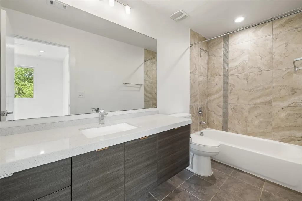 604 N Bluff Drive Austin TX 78745