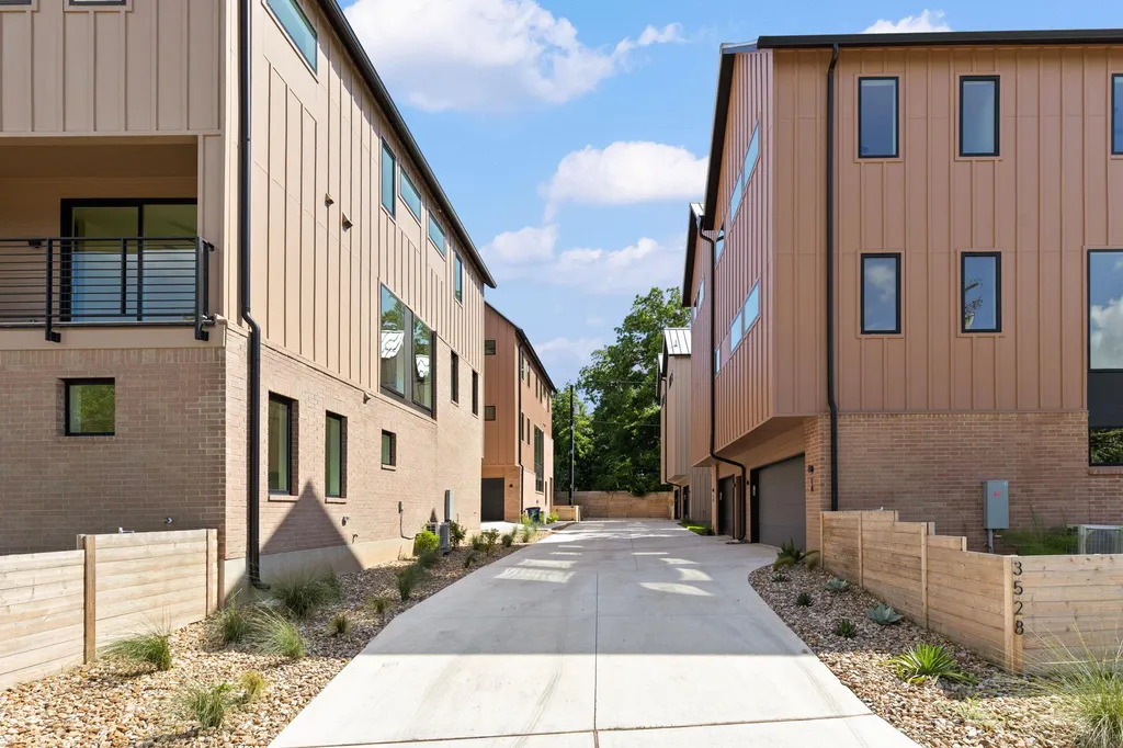 3528 Gonzales Street Austin TX 78702