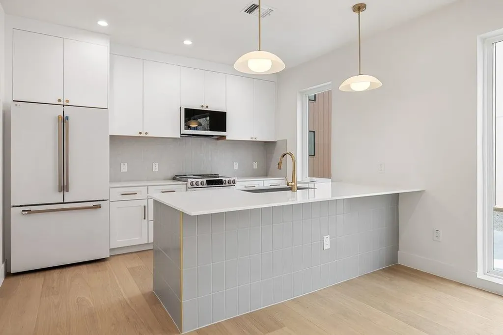 3528 Gonzales Street Austin TX 78702