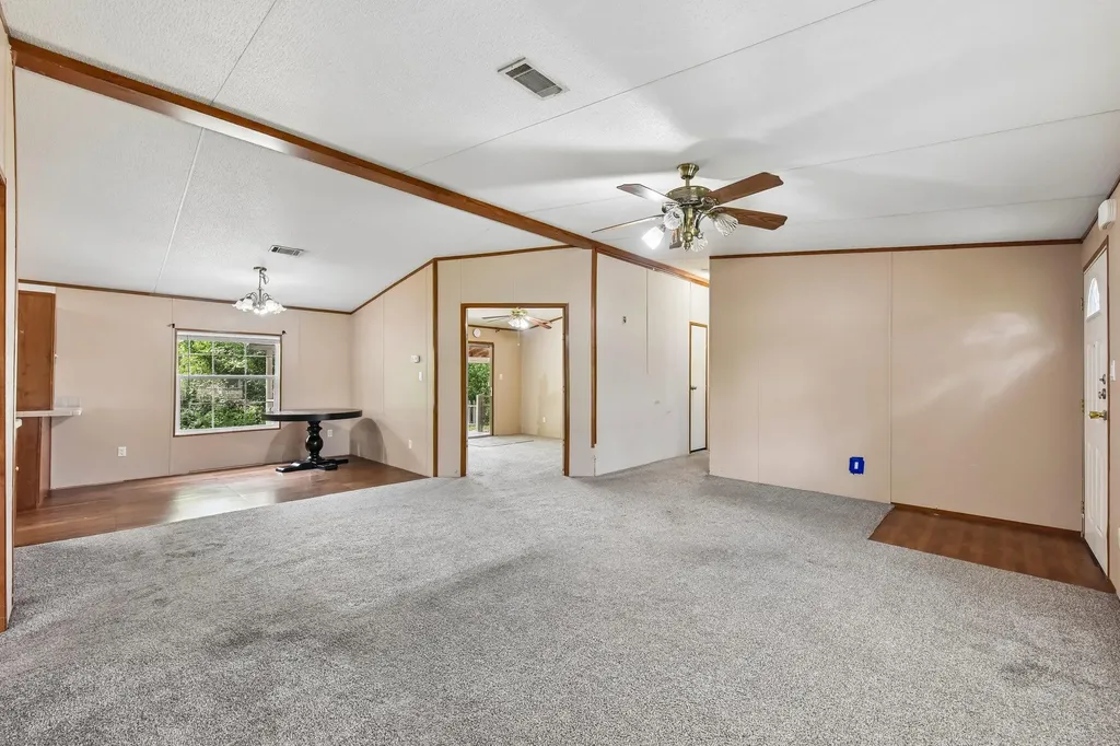 1309 Horizon Park Boulevard Leander TX 78641