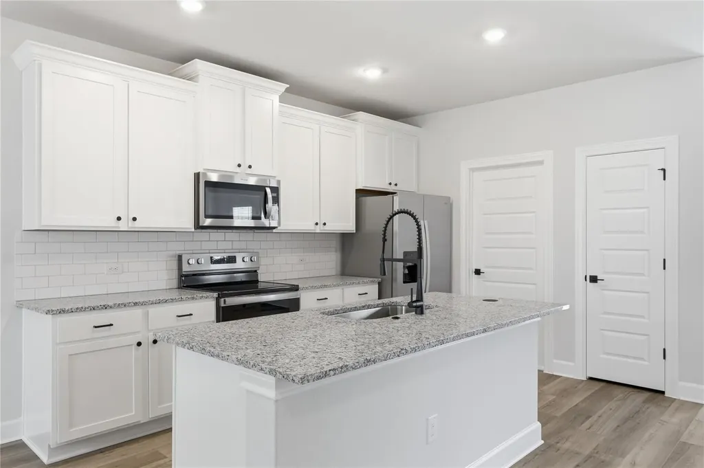 9320 Gladsome Path Manor TX 78653