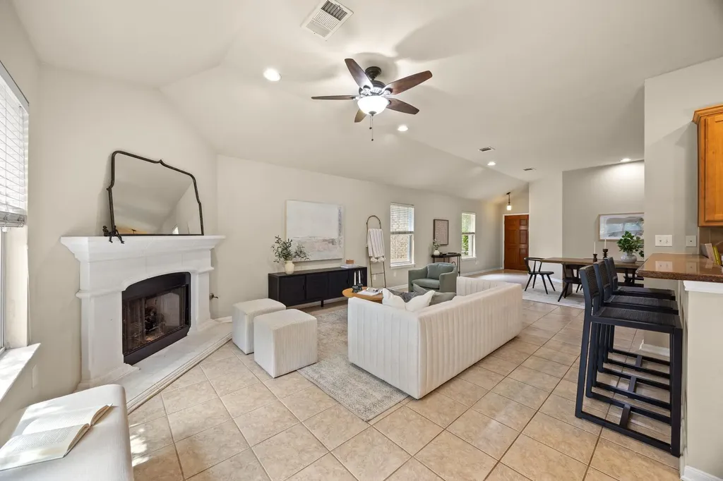 2717 Granite Creek Drive Leander TX 78641