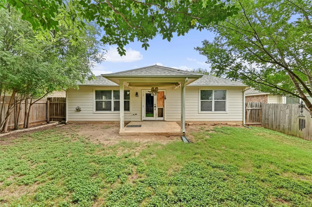 2717 Granite Creek Drive Leander TX 78641