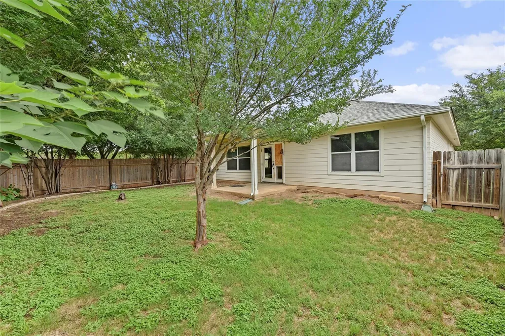 2717 Granite Creek Drive Leander TX 78641