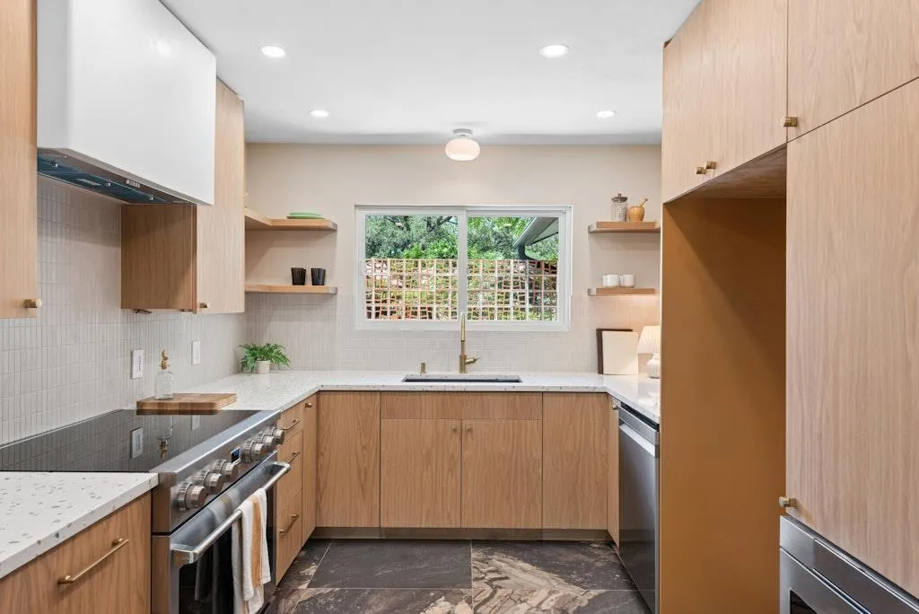 4901 Saddle Drive Austin TX 78727