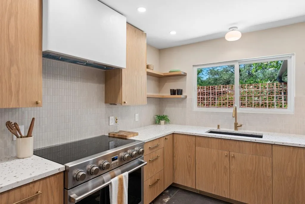 4901 Saddle Drive Austin TX 78727