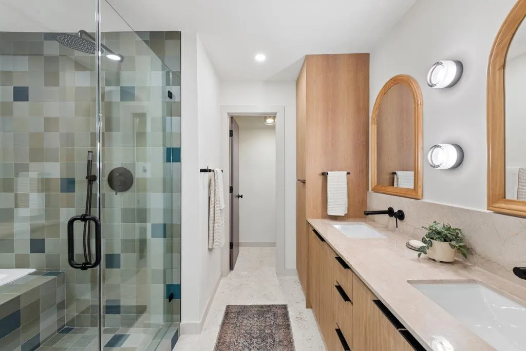 4901 Saddle Drive Austin TX 78727