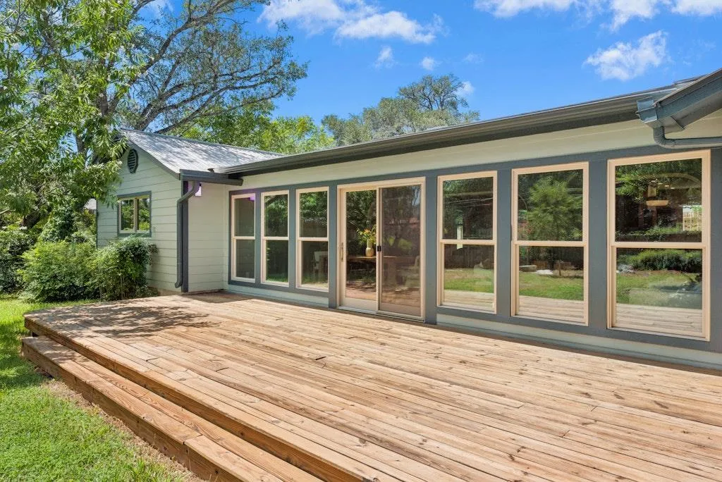4901 Saddle Drive Austin TX 78727