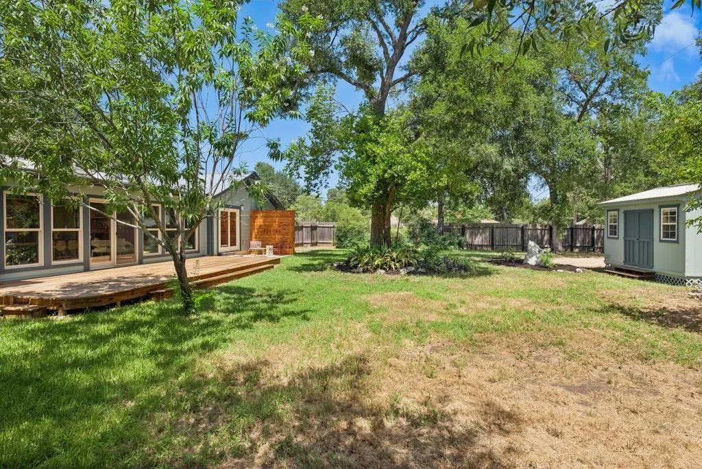 4901 Saddle Drive Austin TX 78727