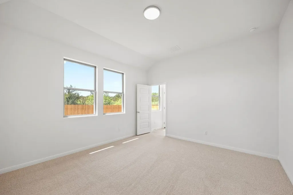 278 Bendecido Loop Elgin TX 78621