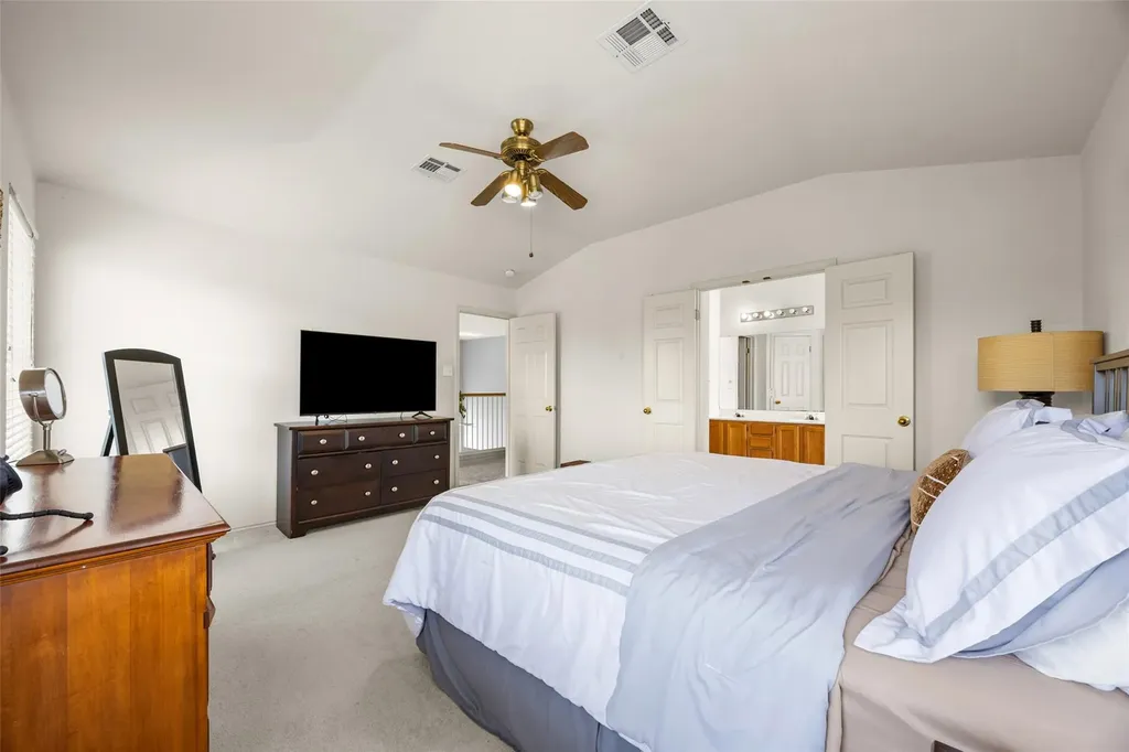 4604 Hoffman Drive Austin TX 78749