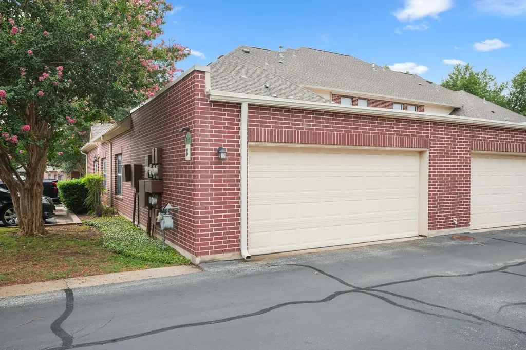 5515 Davis Lane Austin TX 78749