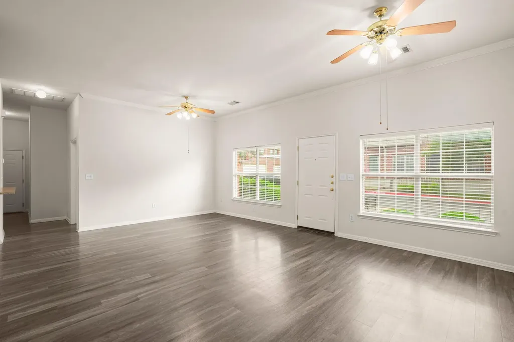 5515 Davis Lane Austin TX 78749