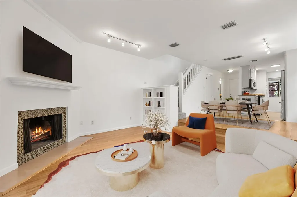 7122 Wood Hollow Drive Austin TX 78731