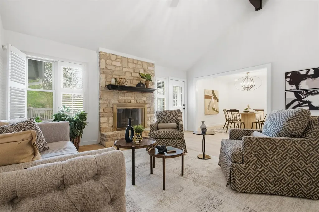 201 Towhee Drive Buda TX 78610