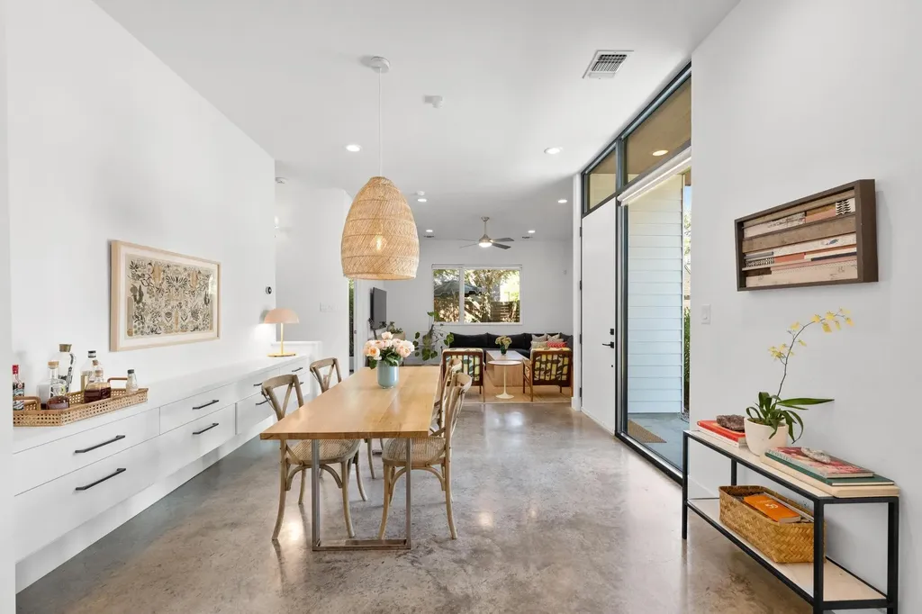 2010 Goodrich Avenue Austin TX 78704