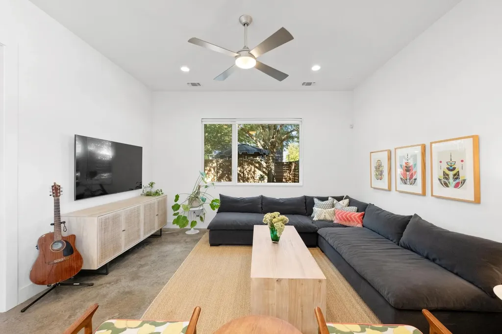 2010 Goodrich Avenue Austin TX 78704