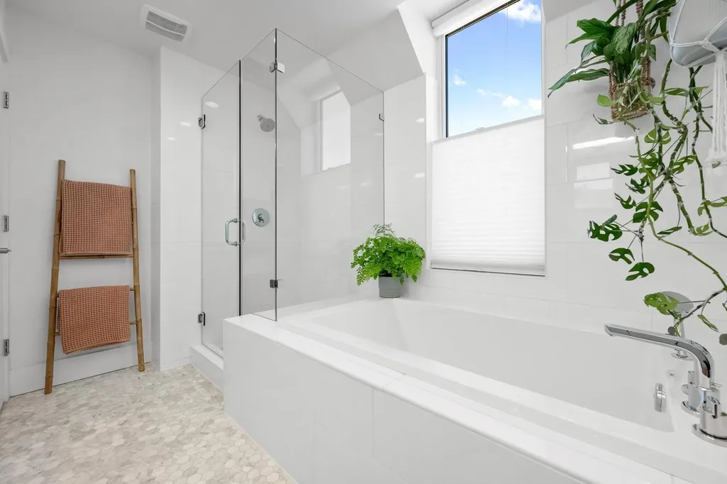 2010 Goodrich Avenue Austin TX 78704