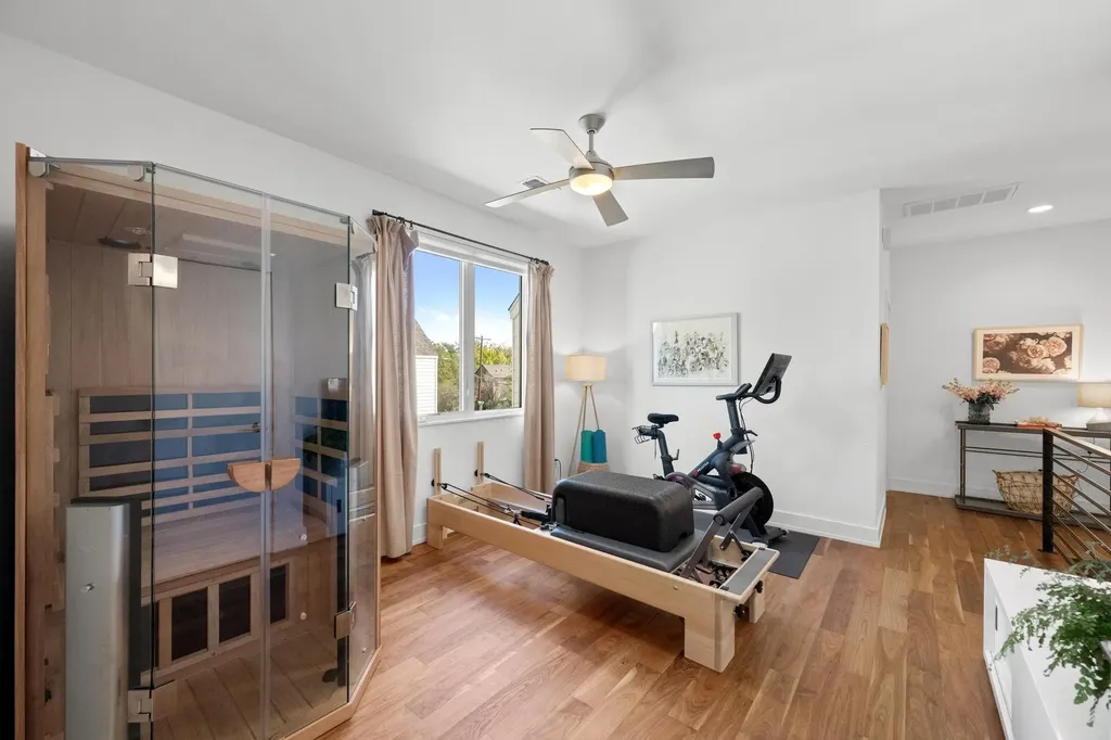 2010 Goodrich Avenue Austin TX 78704