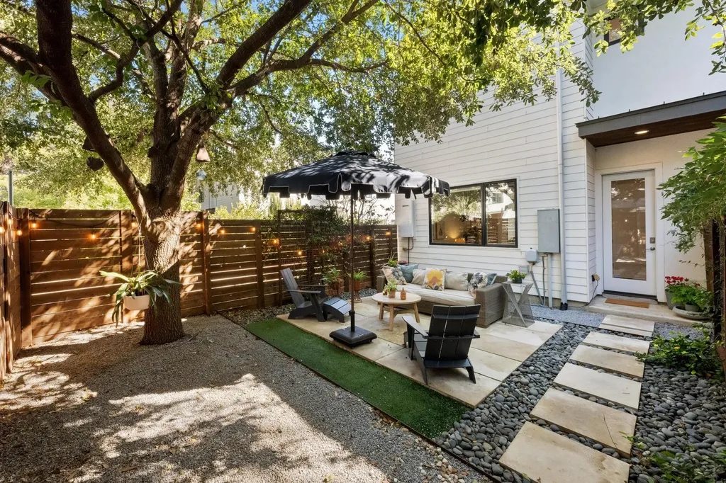 2010 Goodrich Avenue Austin TX 78704