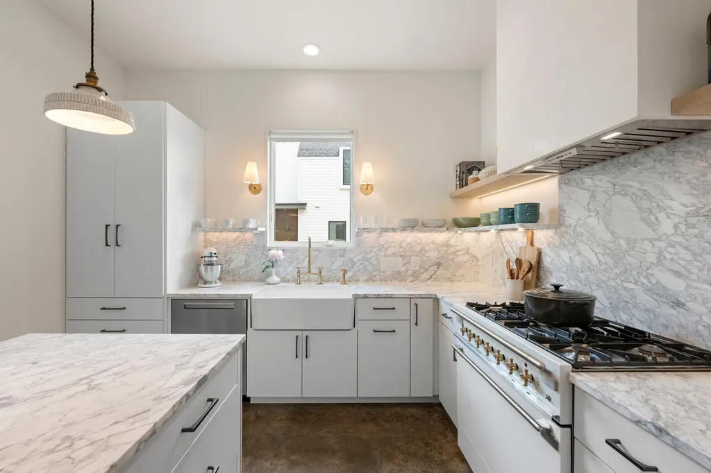 2010 Goodrich Avenue Austin TX 78704