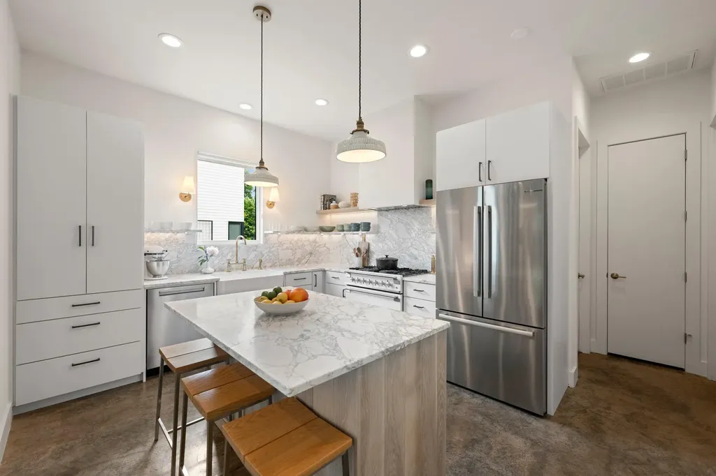 2010 Goodrich Avenue Austin TX 78704