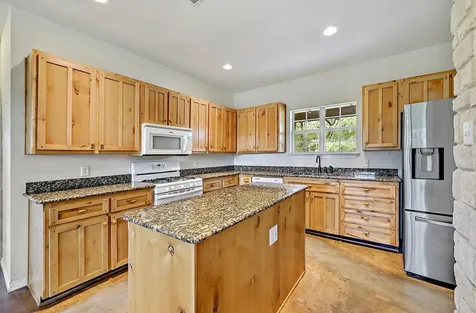 11791 Silver Springs Road Rockdale TX 76567