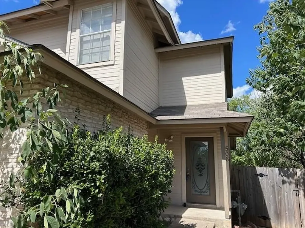 508 Burlwood Round Rock TX 78664