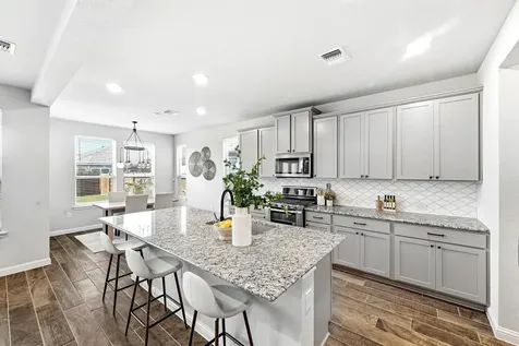 8304 Yokohama Terrace Austin TX 78744