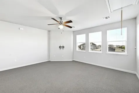 8304 Yokohama Terrace Austin TX 78744