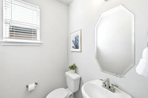 8304 Yokohama Terrace Austin TX 78744