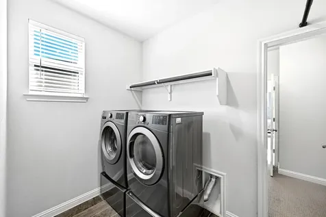 8304 Yokohama Terrace Austin TX 78744