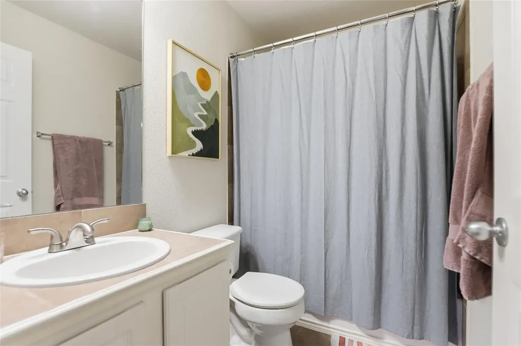 4501 Whispering Valley Drive Austin TX 78727