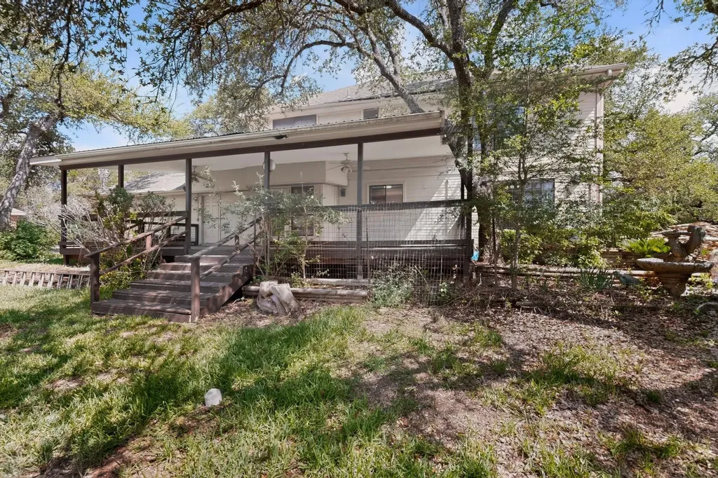 1003 Pier Branch Road Dripping Springs TX 78620
